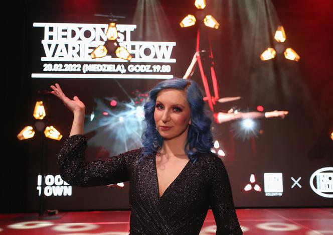 Show poprowadzi Anna Dzilińska – producentka, propagatorka nowego cyrku i dziennikarka