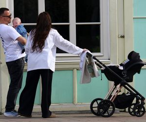 Marcin Hakiel z Dominiką i synkiem Romeo w Sopocie