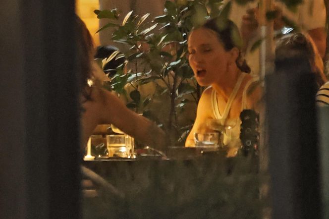 Marina Łuczenko-Szczęsna i Natalia Szroeder imprezują