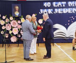 Uroczystość jubileuszowa w siedleckiej Dziesiątce była okazją do wspomnień