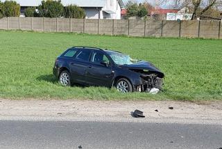 Zablokowana droga krajowa nr 9. TIR zderzył się z autem osobowym