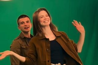 	M jak miłość nowy sezon i czołówka. Mateusz Mostowiak (Rafał Kowalski), nowa bohaterka (Matylda Giegżno) na planie