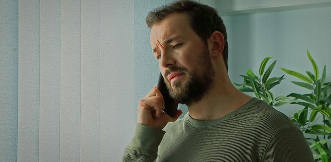Barwy szczęścia odc. 2817. Marcin Kodur (Oskar Stoczyński)