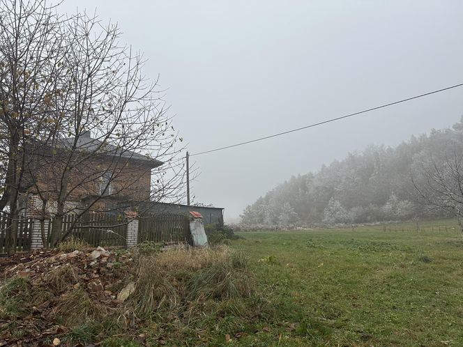 Najpiękniejsza wieś w Małopolsce zachwyca także jesienią. Leży na Szlaku Orlich Gniazd