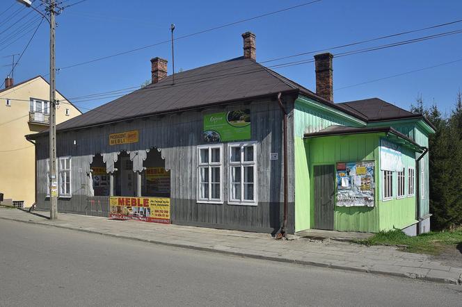 To jedno z najmniejszych małopolskich miast. Stało się sławne w czasie potopu szwedzkiego