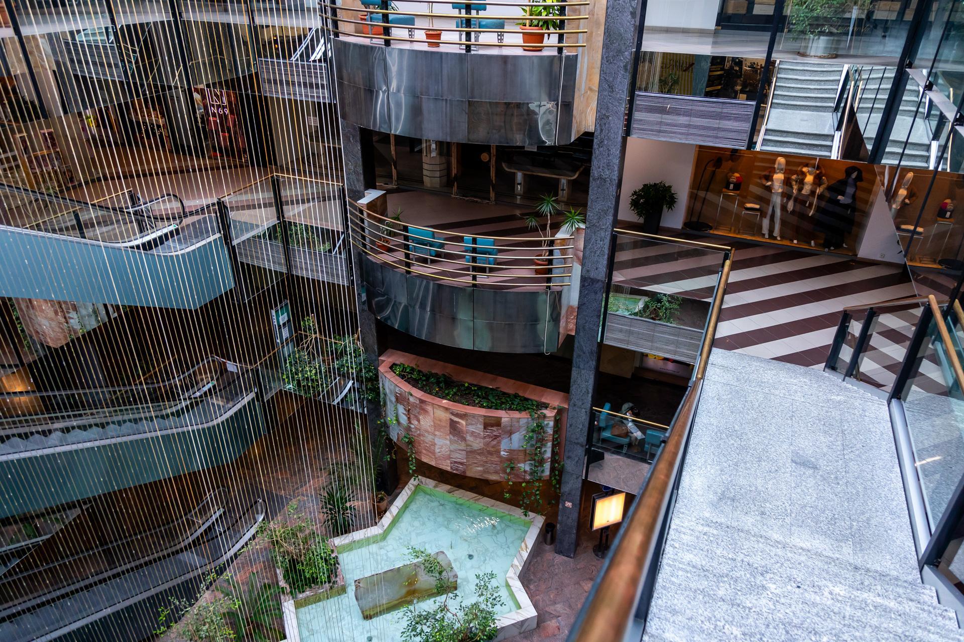 Centrum handlowe Panorama w Warszawie - tak wyglądał luksus lat 90. Zobacz zdjęcia