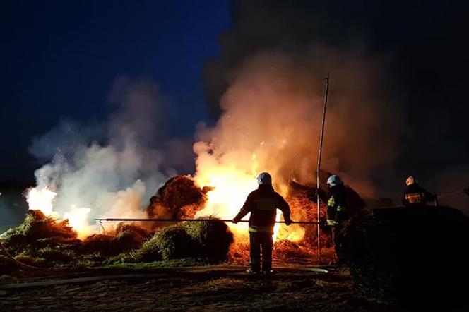 Strażacy-ochotnicy z Łobudzic walczyli z pożarami w gminie Bełchatów i Kluki
