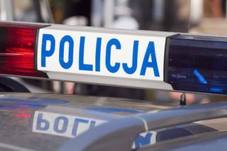 Czechowice-Dziedzice. Policja szuka 7 osób, które po kolizji uciekły piechotą