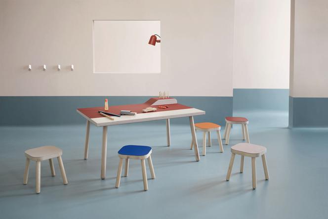 materiał wykończeniowy Furniture Linoleum marki Forbo