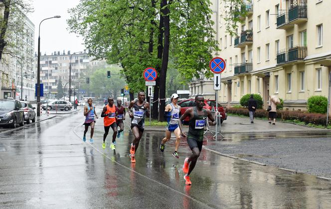 Kraków. W niedzielę Cracovia Półmaraton Królewski. Ogromne utrudnienia