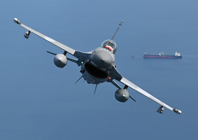 Polskie samoloty F-16