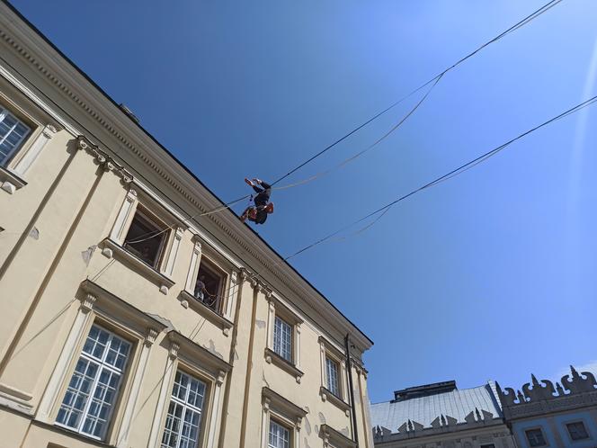 Lublin. Pierwszy dzień Carnavalu Sztukmistrzów 