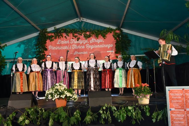 Dzień Tradycji, Stroju i Pieśniczki Regionalnej w Strumieniu 