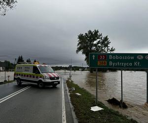 Zamknięty zjazd z drogi krajowej nr 33 na Bystrzycę Kłodzką