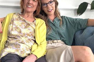 M jak miłość. Sylwia (Hanna Turnau), pani Ola (Ewa Kolasińska)