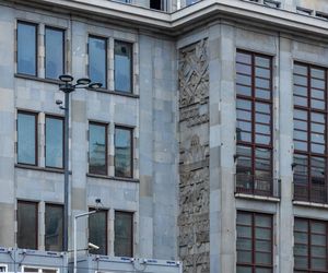 Gmach Banku Gospodarstwa Krajowego w Warszawie w trakcie remontu