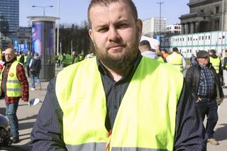 Wielki protest taksówkarzy w centrum Warszawy. Chcą podniesienia stawek!