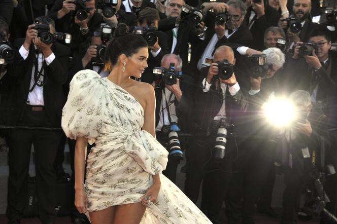 Cannes 2017: Kendall Jenner na czerwonym dywanie!