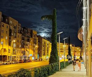 Upiorne latarnie we Wrocławiu. Miejskie straszydła to wieczorna atrakcja miasta