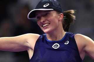 Iga Świątek - Sabalenka O której godzinie gra Iga Świątek półfinał dzisiaj WTA Finals Fatalne wiadomości dla kibiców! KIEDY gra Iga Świątek - Sabalenka GODZINA półfinału dzisiaj 6.11