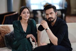 Dziedzictwo. Kolejna przerwa w emisji Emanet. Kiedy i na jak długo serialowy hit zniknie z anteny? 