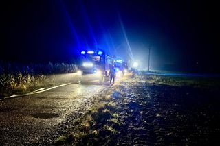 Groźny pożar w Rusinowicach. Paliła się hala z węglem