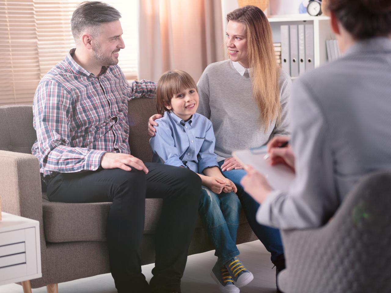 Terapia rodzinna - jak przebiega i jakie są jej cele?
