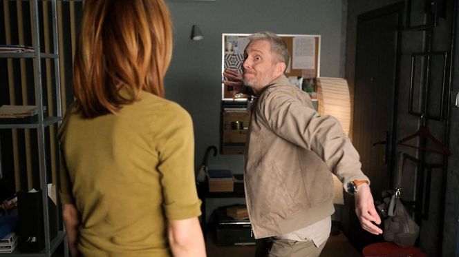 M jak miłość odc. 1874. Kama (Michalina Sosna), Brzeziński (Grzegorz Kowalczyk)