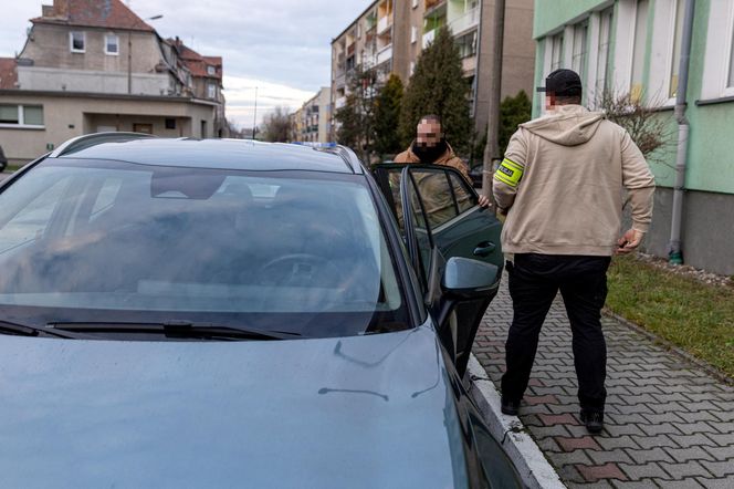 3,5-letnia Helenka skrajnie wygłodzona. Rodzice doprowadzeni do prokuratury