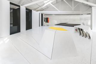 Biuro w domu. Jak urządzić domowe biuro na czas epidemii?