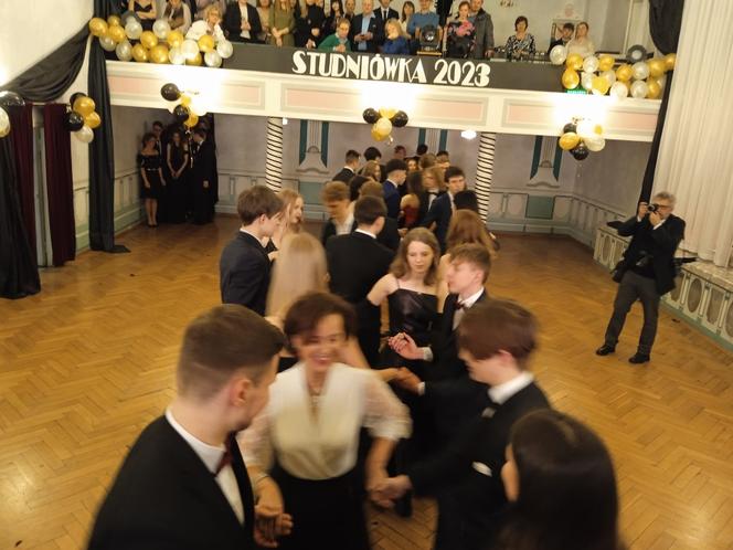 Studniówka 2023 w II LO w Poznaniu