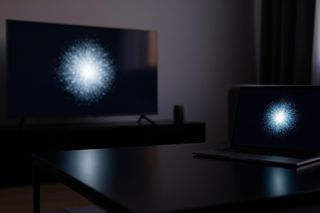 Przyszłość mediów. Czy telewizja przetrwa starcie z internetem?