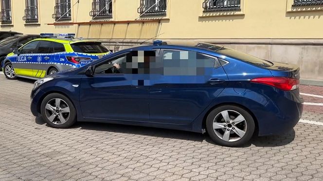  Żerował jak hiena na starszych osobach. Po łup przyjeżdżał rowerem