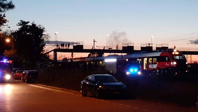 Wypadek na przejeździe kolejowym na Olszynka Grochowska
