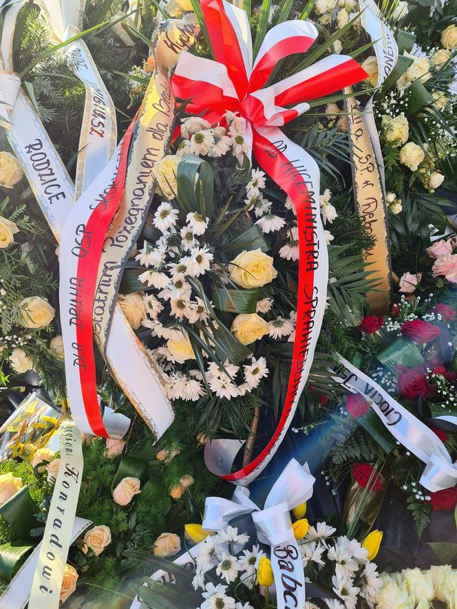 Pożegnano 24-letniego strażaka OSP, który zmarł na powikłania po koronawirusie [ZDJĘCIA]