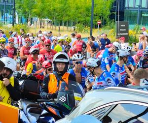 Tour de Pologne w Katowicach. Kolarze bawią się z kibicami