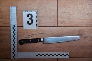 22-latek rzucił się z nożem na 32-latka! W próbie zabójstwa pomagała 15-letnia dziewczyna