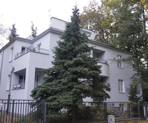 Dom Agnieszki Osieckiej na Saskiej Kepie w Warszawie
