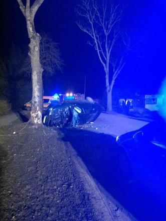 Wypadek w Bartoszycach. PIJANY OJCIEC jechał z 7-latkiem. Dziecko zabrał śmigłowiec LPR