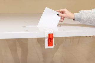 Niezdecydowani przesądzą o losach wyborów? Ekspert analizuje