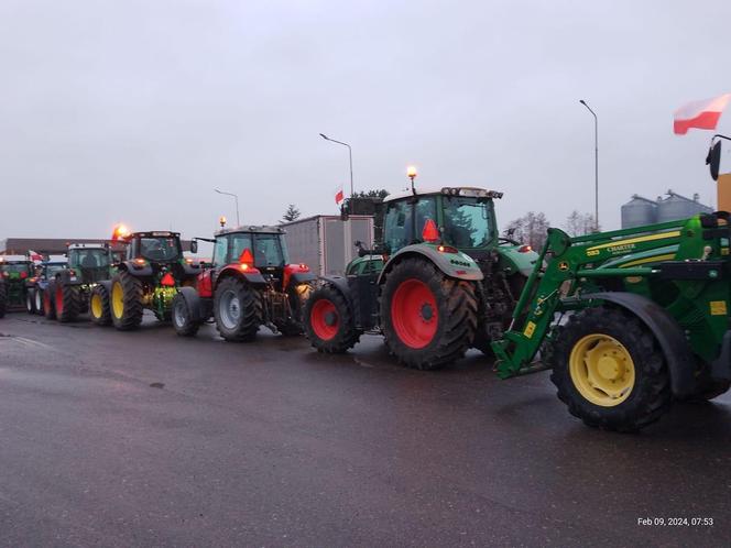 Protest rolników w Podlaskiem. Ciągniki blokują drogi w całym województwie! 