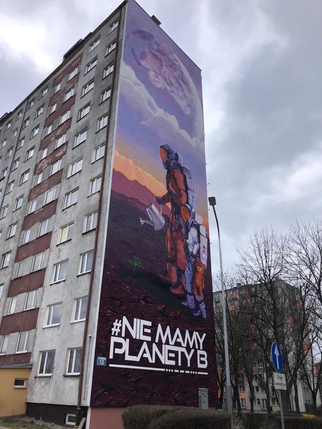 Antysmogowy mural w centrum Kielc