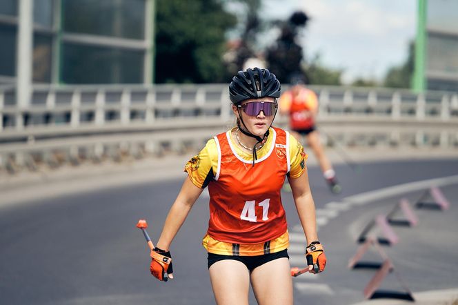 W pierwszym dniu zawodów o Puchar Polski w biegach na nartorolkach Marwe Cup zawodnicy wzięli udział w sprincie techniką dowolną