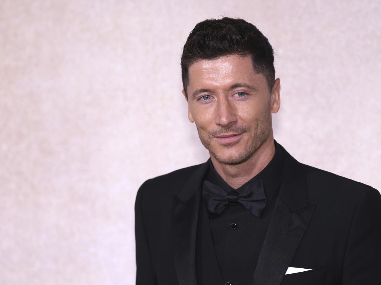 Robert Lewandowski w Barcelonie! To pewne na 100 procent, ważna szycha z UEFA potwierdza
