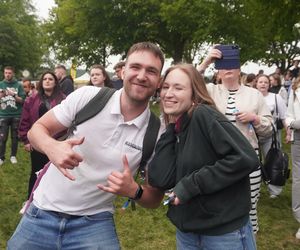 Kortowiada 2025. Koncerty na Plaży Kortowskiej przyciągnęły tłumy. Tak wyglądał drugi dzień imprezy!