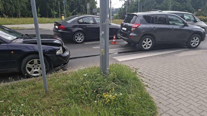 Wypadek u zbiegu ulic Radomskiej i Kaczyńskiej