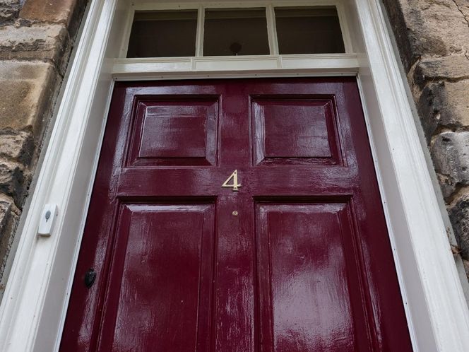 Numer 4
