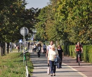 Złota polska jesień w Kielcach. Pogoda dopisuje spacerującym