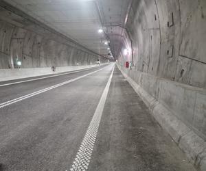 Inspekcja w tunelu