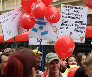 Kosmiczny korowód studencki przeszedł 9 maja ulicami Lublina
